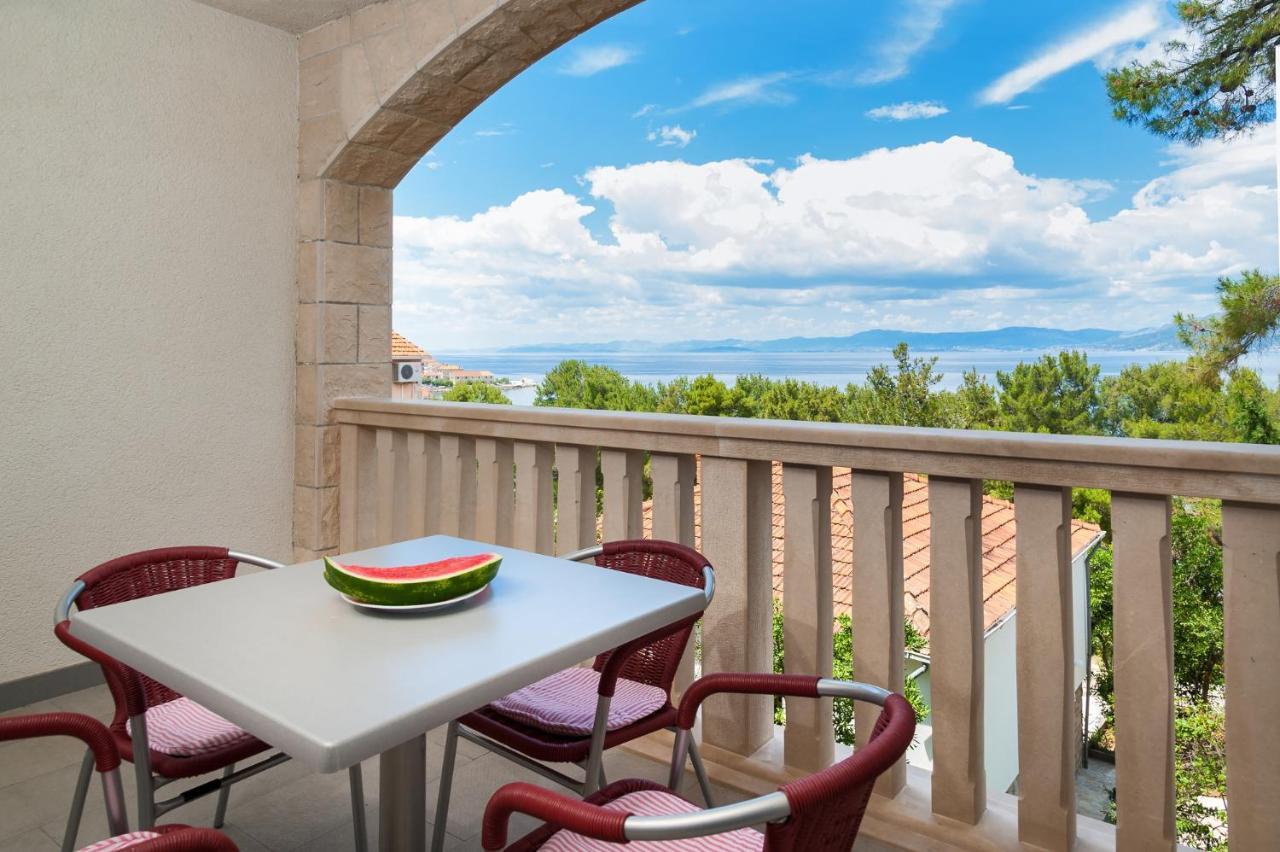 Apartments By The Sea Postira, Brac - 15242 Esterno foto